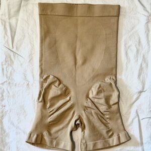 Lytess tummy control shapewear shorts highwaisted compression garment S/M